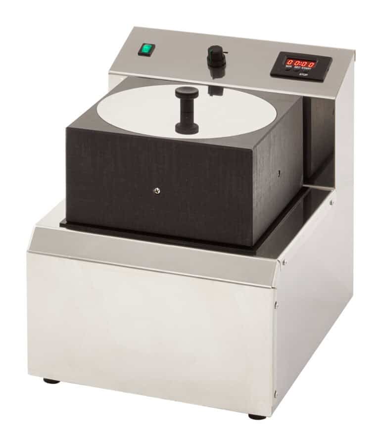 Precíziós fémipari gép, CNC technológia és lézerberendezés, 20+ év tapasztalattal.